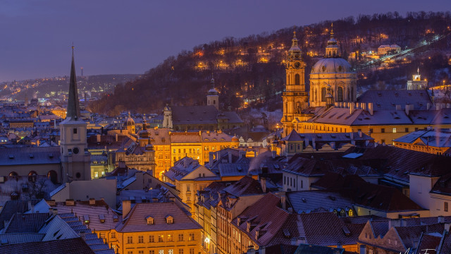 Fotografie Prahy - Malostranské střechy v zimě